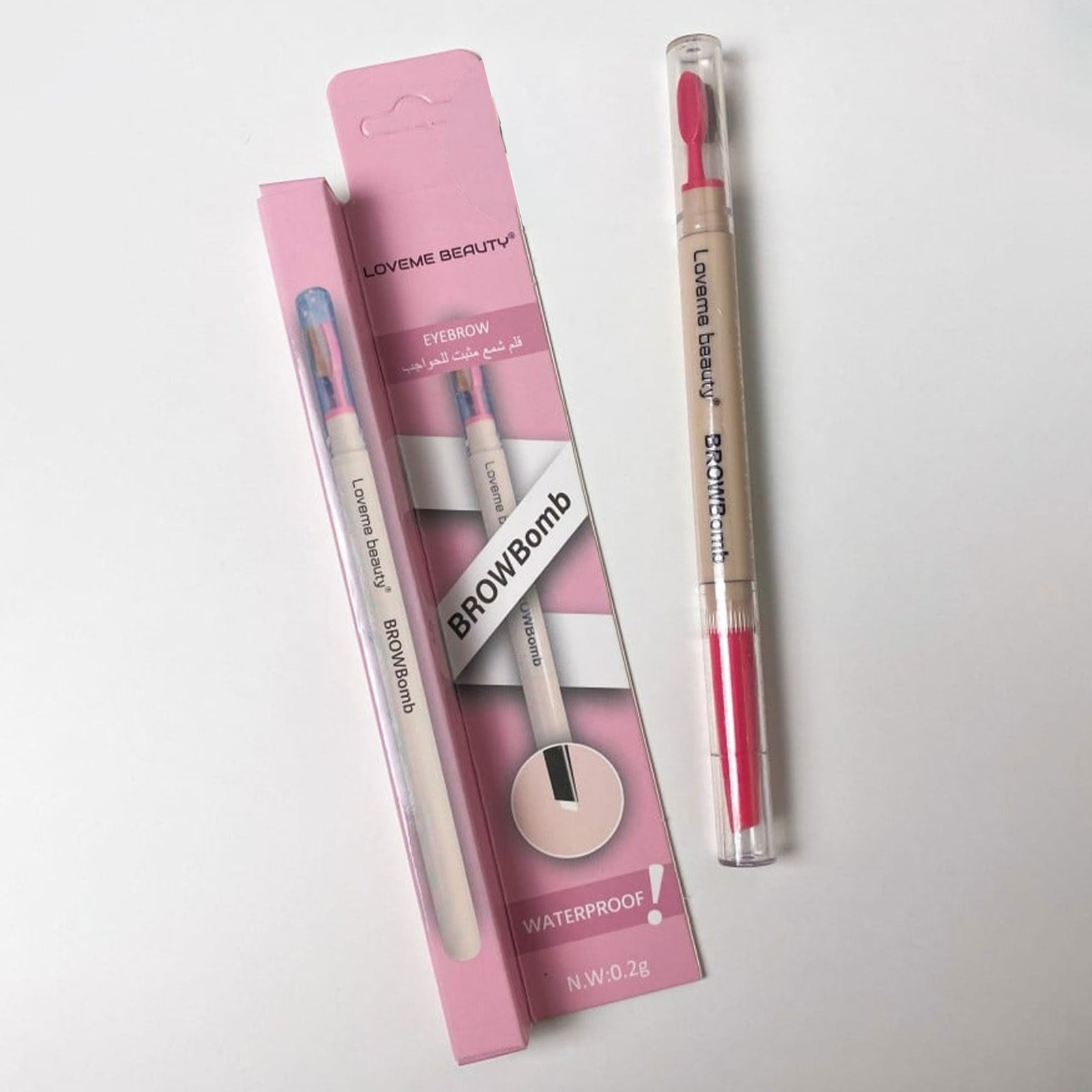 Face highlighter sponge with wax pencil for fixing eyebrows